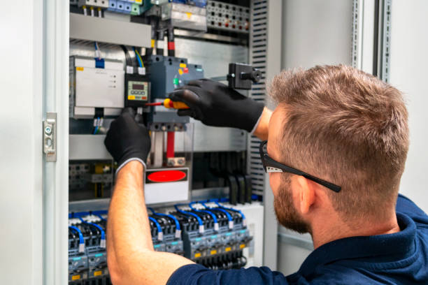 Best Affordable Emergency Electrician  in Molalla, OR